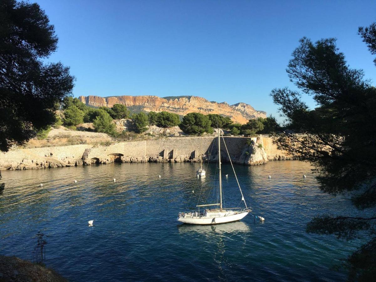 Appartement Splendide Joliette Parking Securisé Marseille